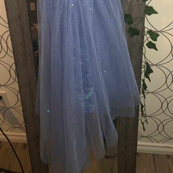 Dance costume - Picture 2 of 3